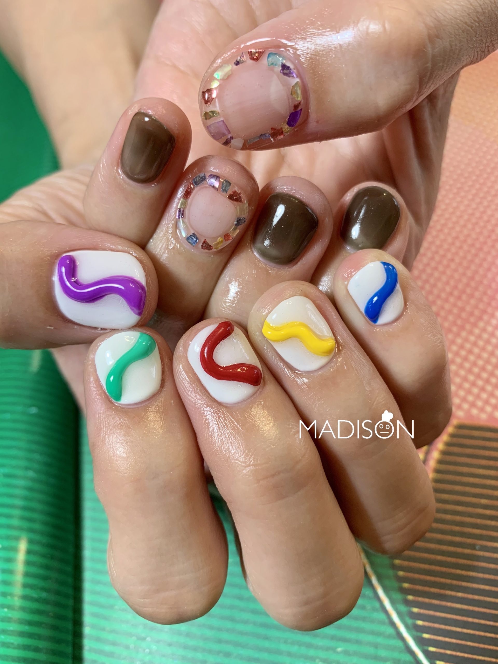 凸凹nail 🖼